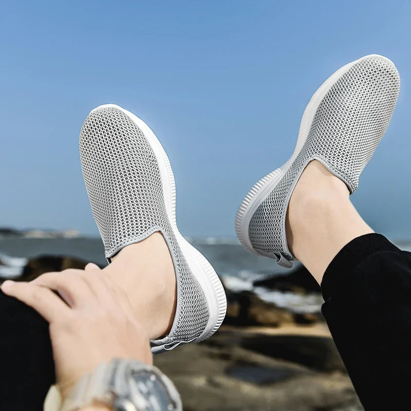 Herren Sneakers Atmungsaktiv Sommer Unisex Casual Schuhe Outdoor Rutschfest Mesh Loafers Walking Leicht Mode Männlich Tennis Schuhe