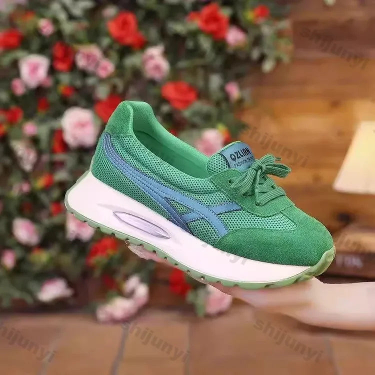 Women Sneakers 2025 New Breathable Loafers Lace Up Outdoor Large Size Office Women Lightweight Walking Shoes for Women Shoes