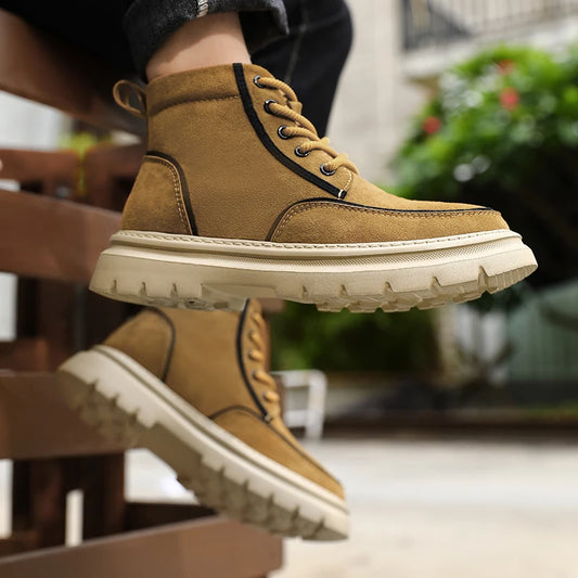 Ghete de exterior din piele Chobenjoe, croială confortabilă - Material: Piele, Închidere: Cu șireturi