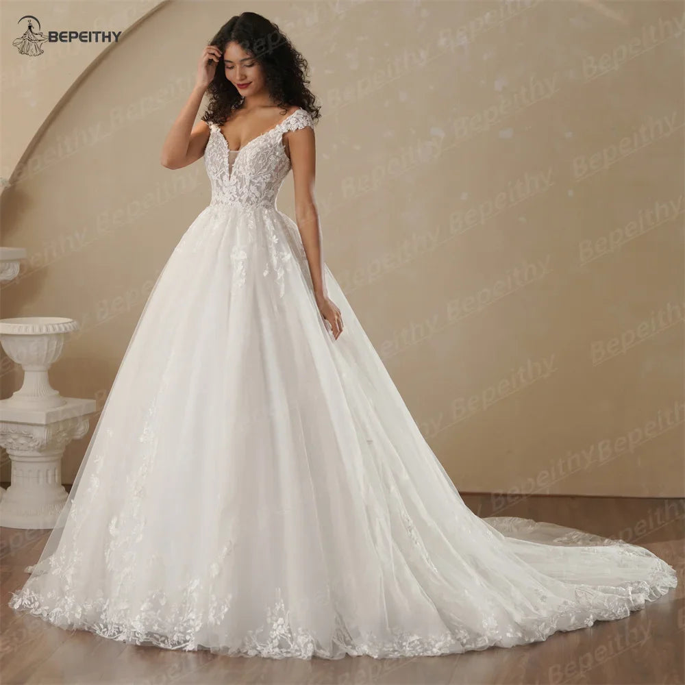 BEPEITHY Customized V-Hals Cap-Sleeves Prinzessin Hochzeitskleider Für Frauen 2025 Frühling Spitze Boho Brautkleid