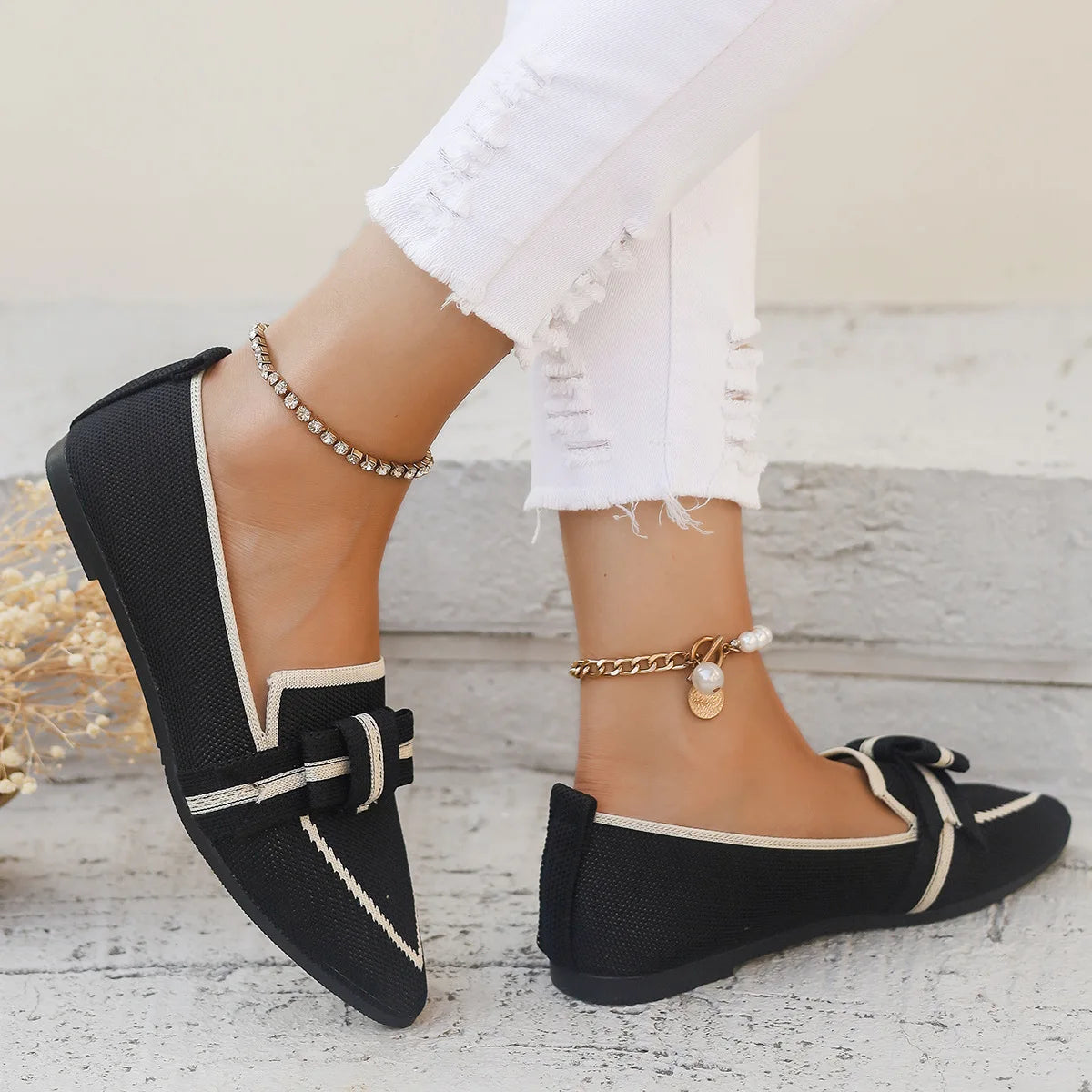 Women Flats 2024 New Knitted Slip Breathable Comfortable Solid Color Shoes Casual Pointed Toe Walking Loafers Sneakers Women