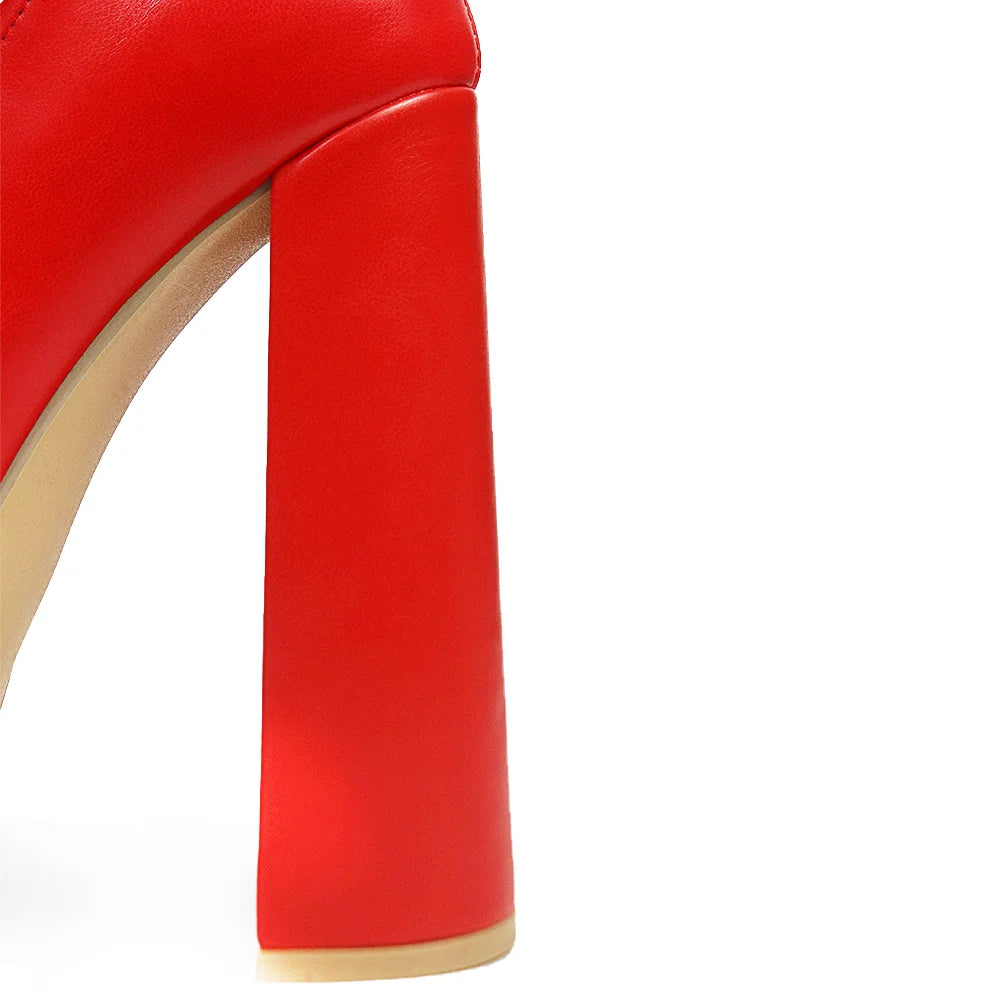 Ghete peste genunchi KarinLuna cu toc cu platformă - lungimea tijei deasupra genunchiului, înălțimea tocului 8 cm, mărime standard