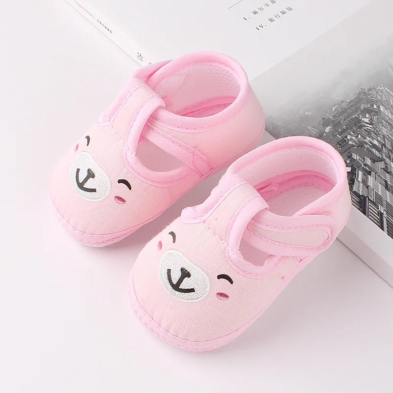 Neugeborene Cartoon Baby Schuhe 2025 - Premium Erste Laufschuhe Weiche Sohle - Jungen Mädchen Kleinkind Frühling Herbst