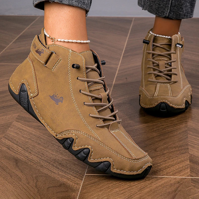 Sneakers for Men Spring New Designer Fashion Loafers Soft Sole Outdoor Sneakers Short Boots Luxury Men's Shoes Tenis Masculino