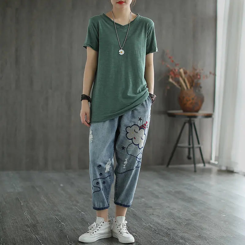 Embroidered Jeans Women Spring and Summer New Cropped Retro Casual Oversized Loose High Waisted Embroidered Slim and Versatile
