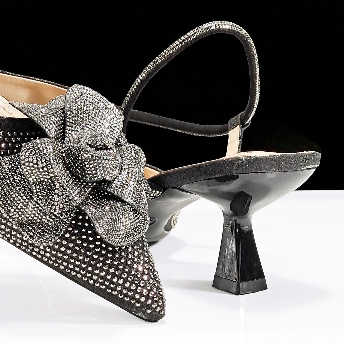 Queena Yan Italienisches Design Noble Stil Damen Sandalen Große Blumen Elegante Hohe Absatz Frauen Schuhe Party Schuhe