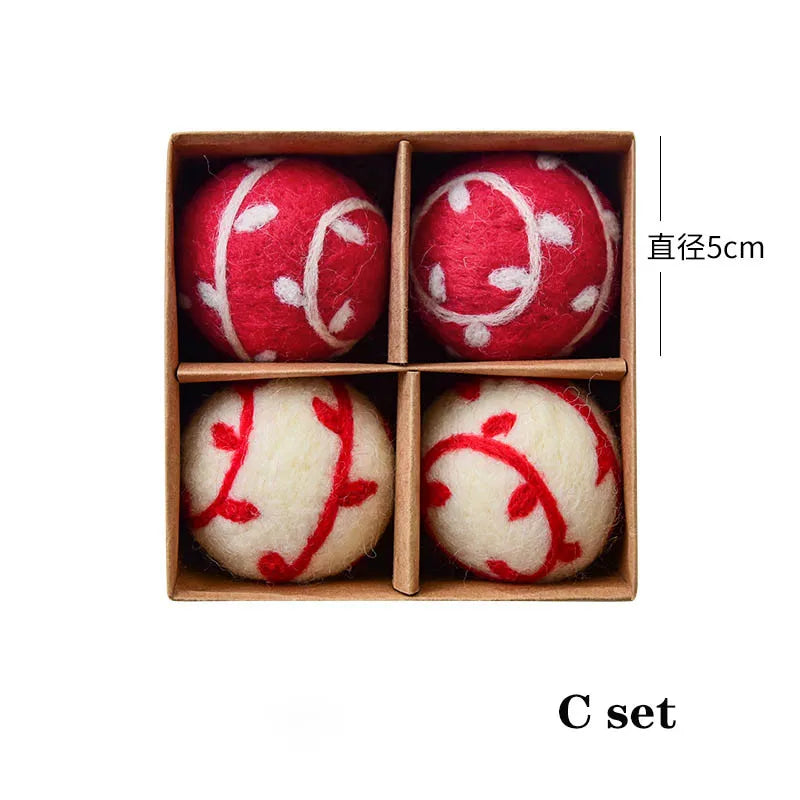 4Pcs Filz Kugeln Handgefertigt - Durchmesser 5 cm, Material Filz, Stückzahl 4