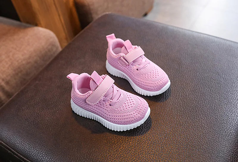 Kinder Schuhe 2025 - Frühling Sommer Kids Sneakers - Weich Atmungsaktiv Mesh Jungen Mädchen Schule Outdoor Sport