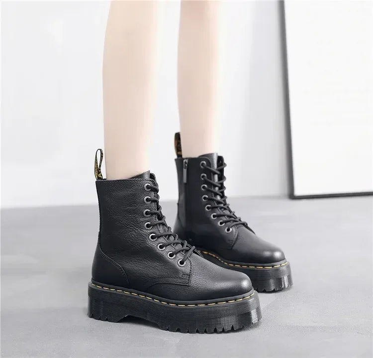 Ghete cu platformă din piele naturală CN Guangdong - Înălțimea tocului 3-5 cm, Platformă 2 cm, Mărimea EU 36-41