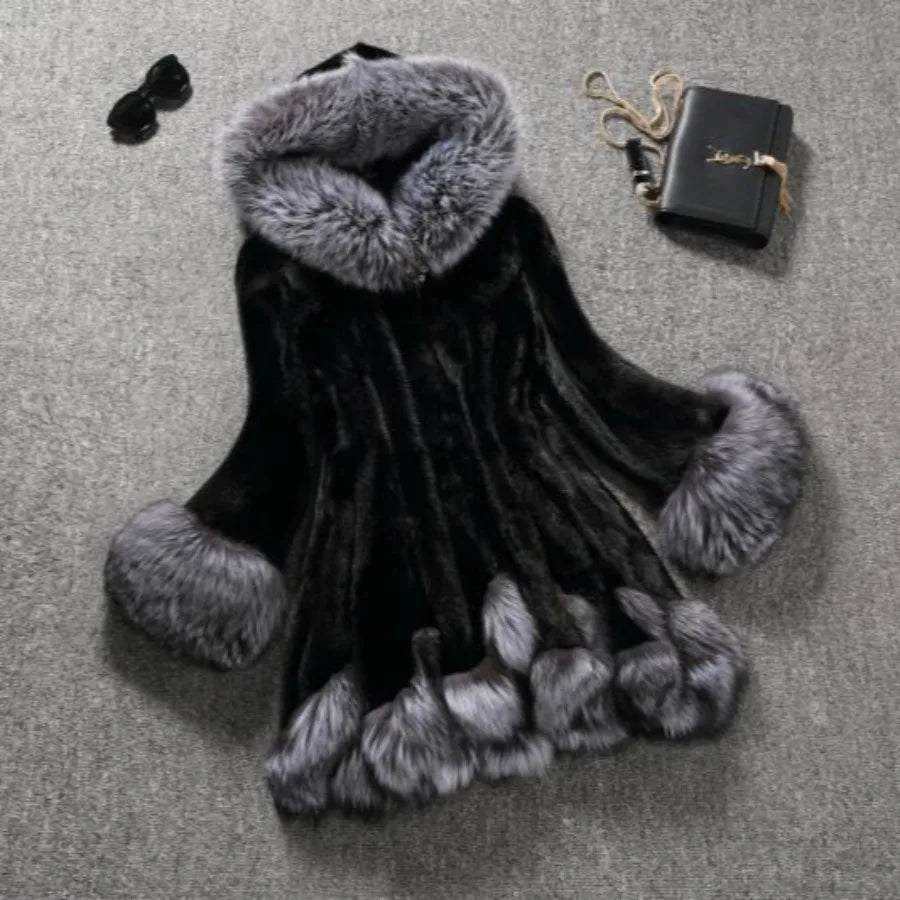 Nowsaa Kapuzen Fellmantel - Größe M, Warm, Fellbesatz