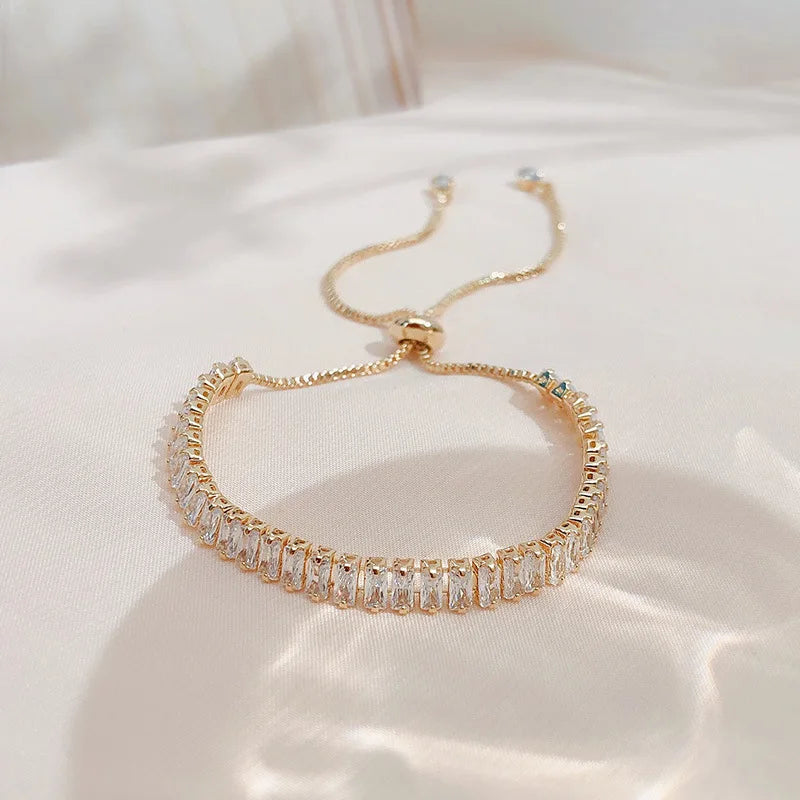 Luxus Klassisch Voller Strass 18K Gold Plattiert Armbänder Für Frauen Funkelnd Einfach Zirkon Armbänder Schmuck Geburtstag Geschenke