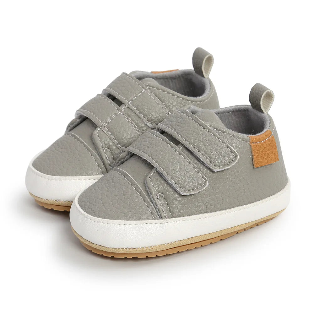 Neugeborenen Baby Schuhe 2025 - Leder Casual Rutschfest - Kleinkind Lauflernschuhe Jungen Mädchen Sneaker