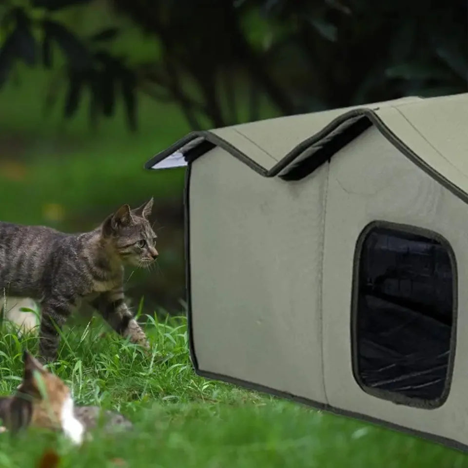 Outdoor Cat House Detachable Roof Design Pet Bed Waterproof Large Space Breathable Easy To Disassemble Cat and Dog Universal Bed