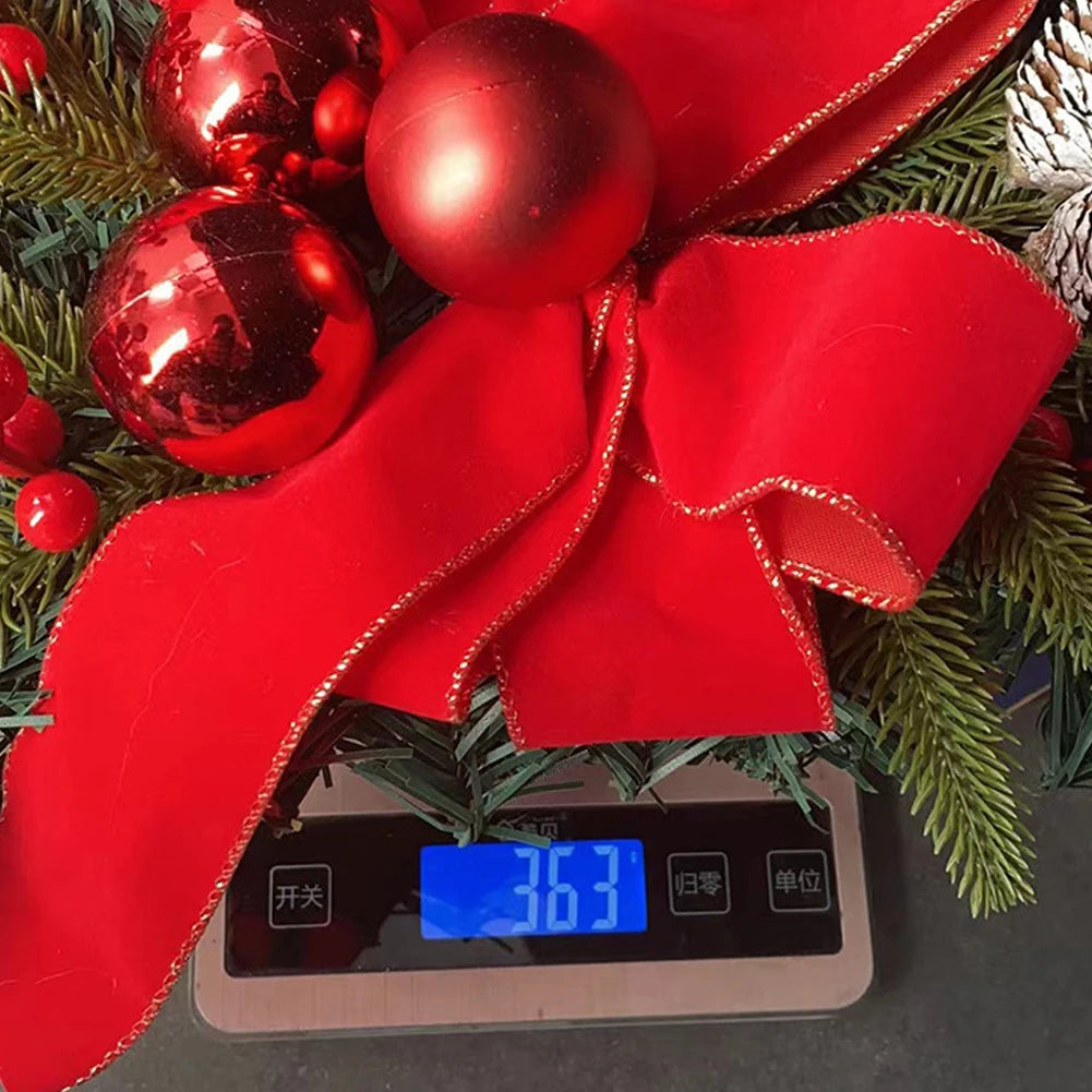 Weihnachts-Treppendekoration, Kranz mit Tannenzapfen und Schleife, Glocke, Weihnachtsbaum-Anhänger, hängende Treppengirlande für die Dekoration der Haustür