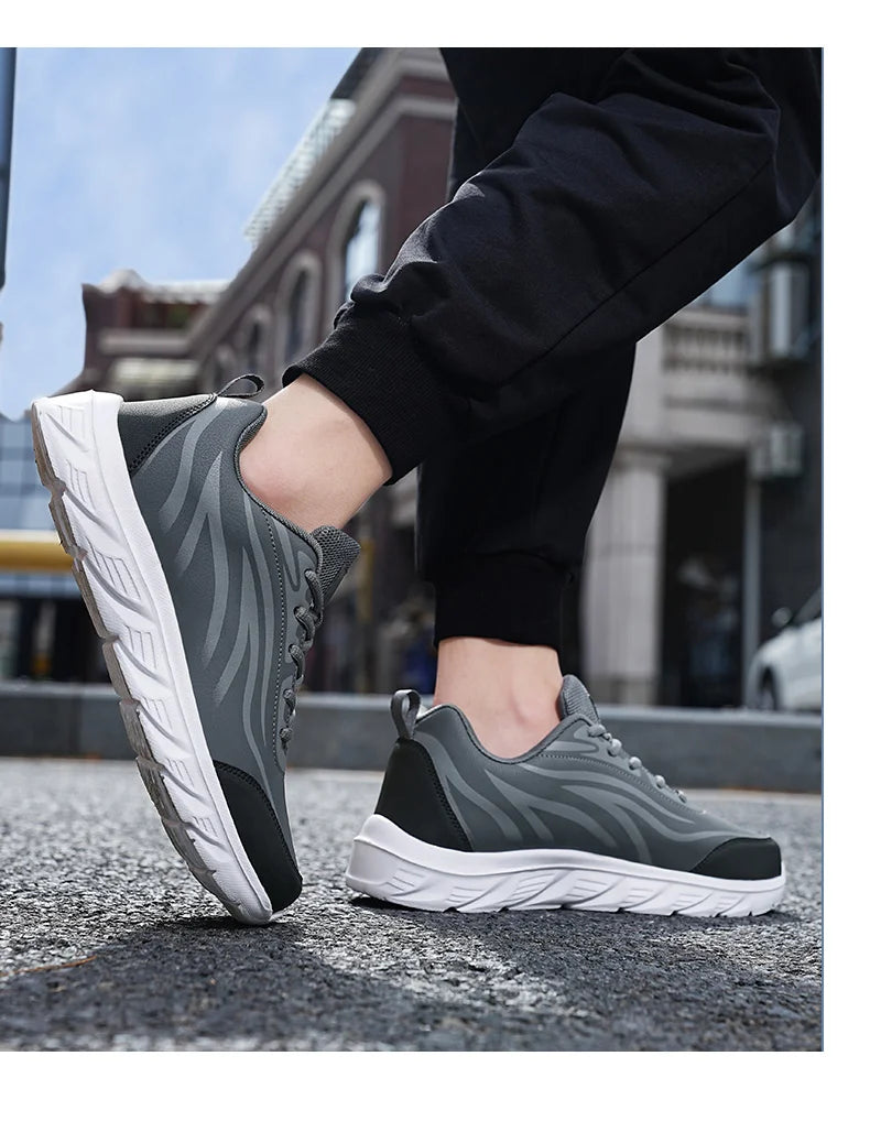 Sneakers Men Summer Trendy Light Weight Fashion Sport Footwear Boys Winter Running Mens Casual Shoes Walking Shoes All Black