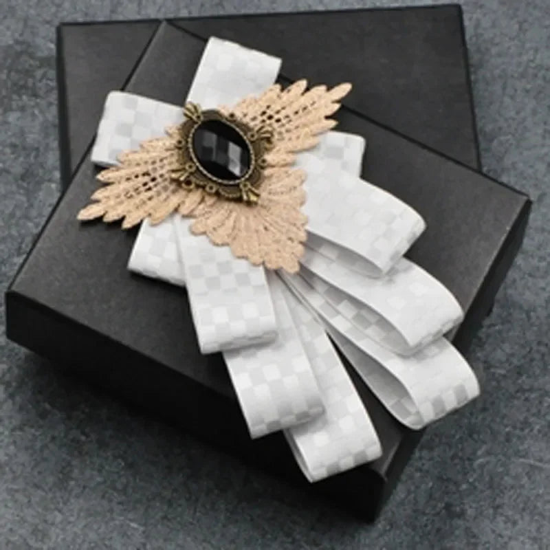 Hochzeits-Set 2025: British New Fashion Men's Wedding Performance Groom - Wedding-Party Flower Collar Bow Tie Pocket Towel Square Set Men Accessories Collection