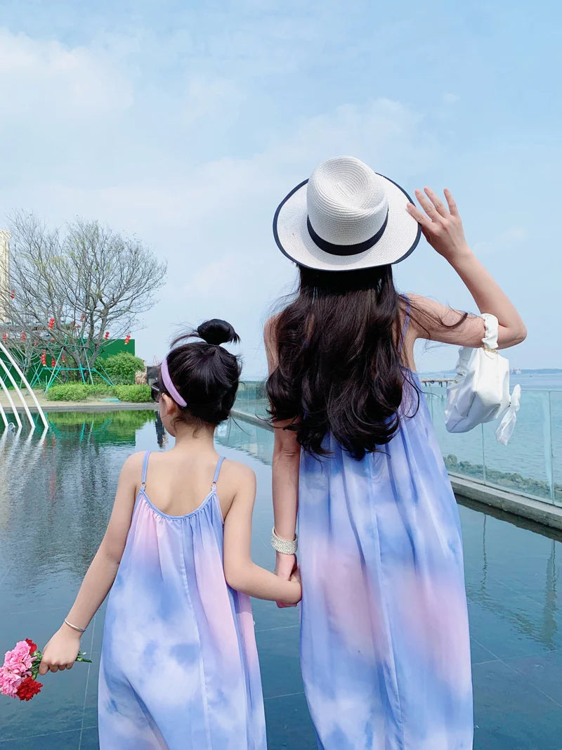 Fashion New Family Matching Outfits Dresses Mother Daughter Clothes Staining Suspender Dress Mom Kids Parent-child Dress Outfits