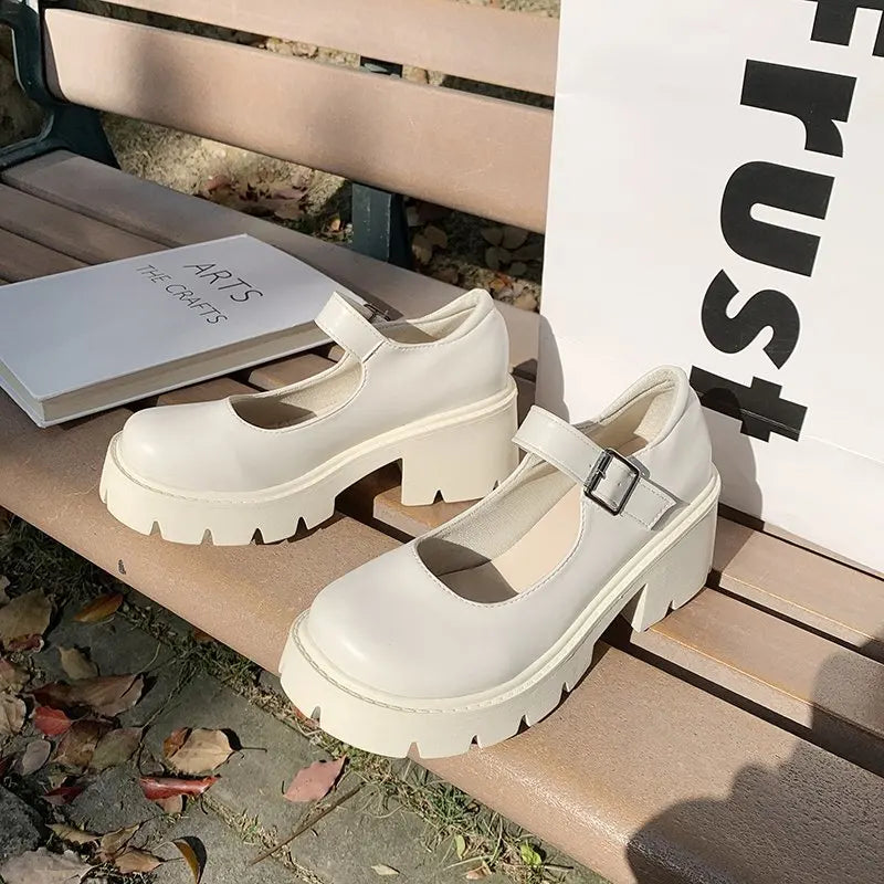 Frauen Schuhe 2025 - Neue Mädchen Lolita Schuhe Leder Herz Knöchel - Mary Jane Schuhe Süß Sexy Retro British Style