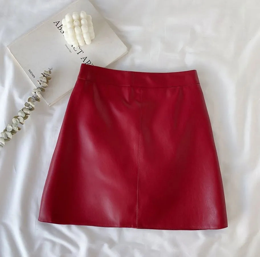 CN Minirock Hohe Taille Reißverschluss - Größe M PU Weinrot
