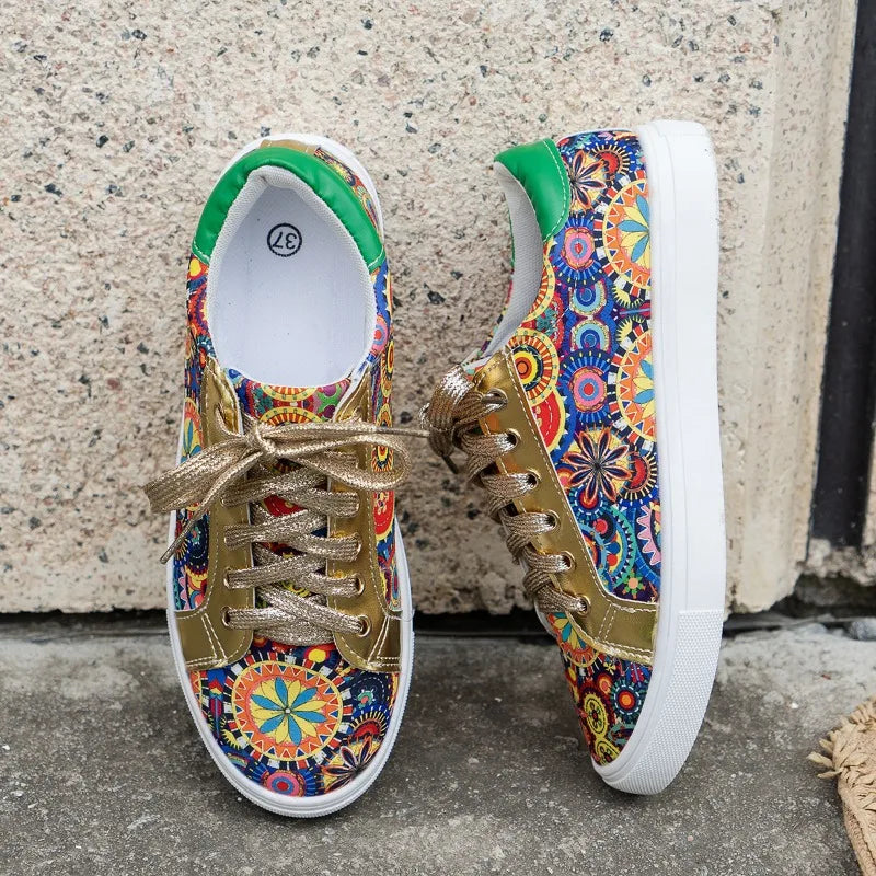 Women Sneakers Classic Fashion Embroidery Printing Style Breathable Canvas Sneakers Women Casual Comfortable Shoes for Women