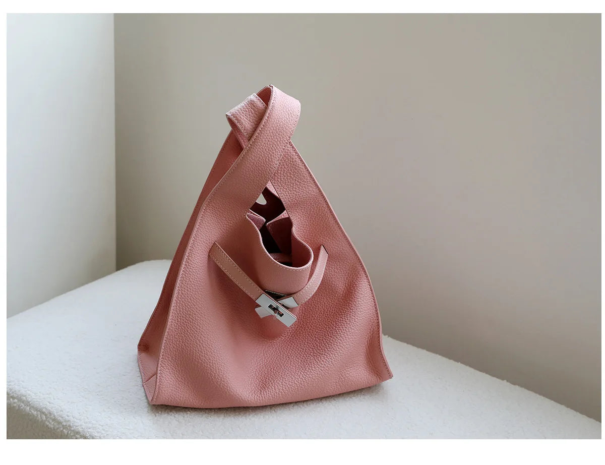 ARI bag classic curve underarm shoulder in fine leather