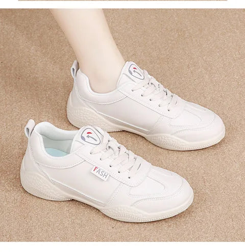 Women Shoes 2024 New Casual Lightweight Sports Shoes WomenBreathable Little White Platform Shoes White Sneakers Women
