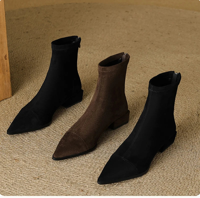 Ghete UETEEY cu talpă întoarsă și vârf ascuțit - Înălțimea tocului 3-5 cm, căptușeală din microfibră, fermoar