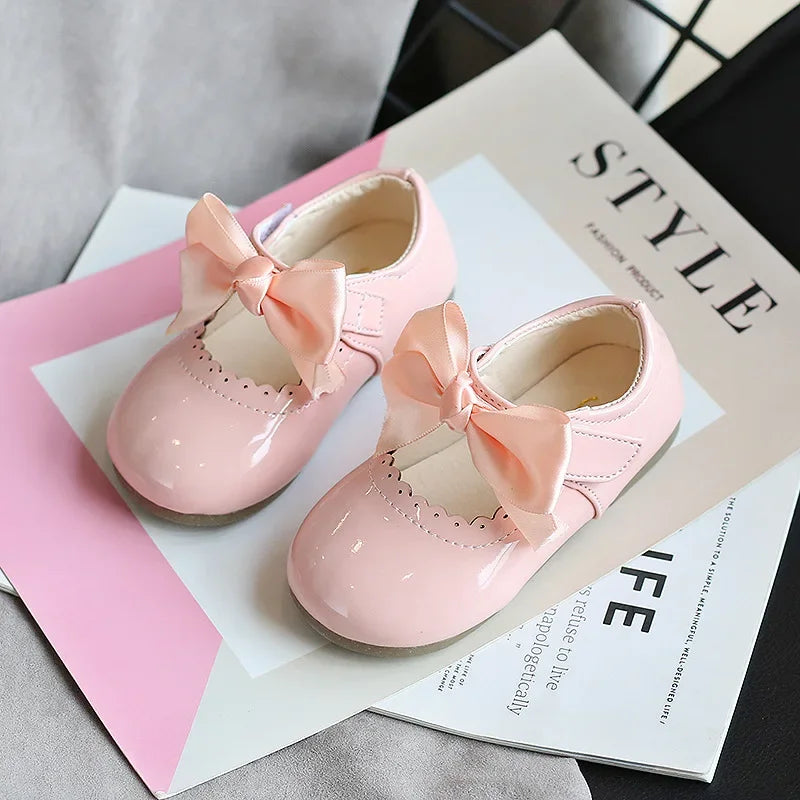 Baby Prinzessin Mädchen Schuhe 2025 - Frühling Herbst Süße Schleife Lackleder - Tanzschuhe Erste Laufschuhe Kinder