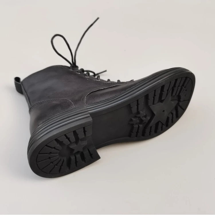 Ghete la gleznă Careaymade, piele naturală, variantă lată - mărime mare, înălțime toc 3-5 cm, căptușeală din lână