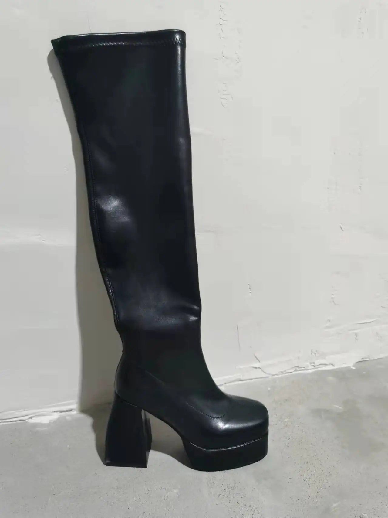 Comemore Kniehohe Plattformstiefel Punk - Kniehoher Schaft, Plattform, Absatz 8 cm