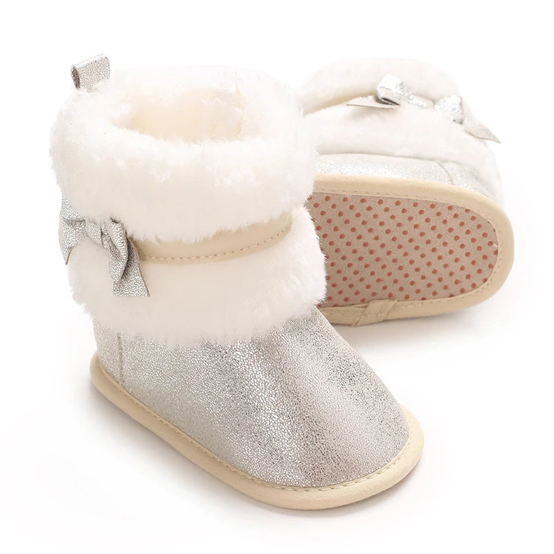 Baby-Schneestiefel für Mädchen, 2025, Winter, neue Baby-Baumwollschuhe, Mädchenmode, glänzende kurze Stiefel mit dicken Samt-Baumwollstiefeln