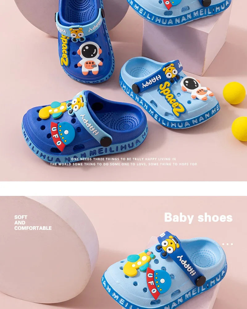 ZYCZWLCN Kinder Sandalen Cartoon Rutschfest - Gr.10-11 PVC