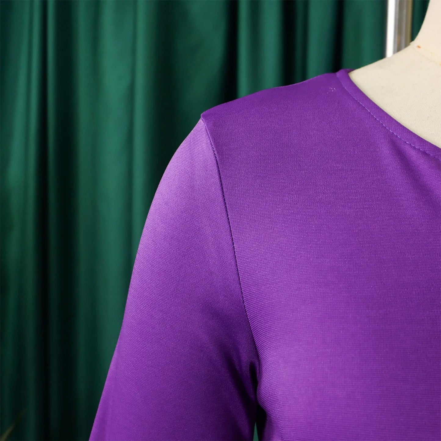 Elegante Kleider Für Frauen 2025 Neu V-Ausschnitt Halbe Ärmel Gürtel Taille Plissiert Midi Mode Weiblich Bescheiden Business Arbeit Kleider OL
