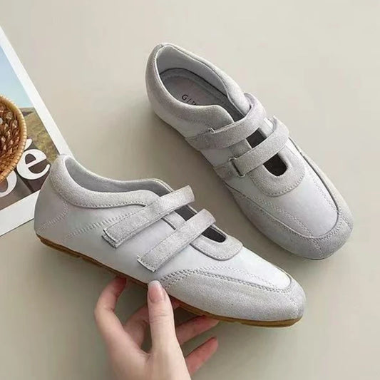 Women Flats Sneakers Designer Casual Shoes Running Sport Shoes 2025 Fashion New Brand Walking Comfort Spring Mujer De Zapatillas