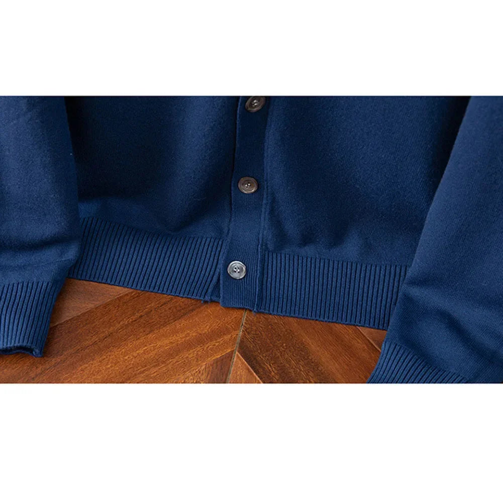 CN Cardigan V-Ausschnitt - Größe M, Polyester, Slim-Fit