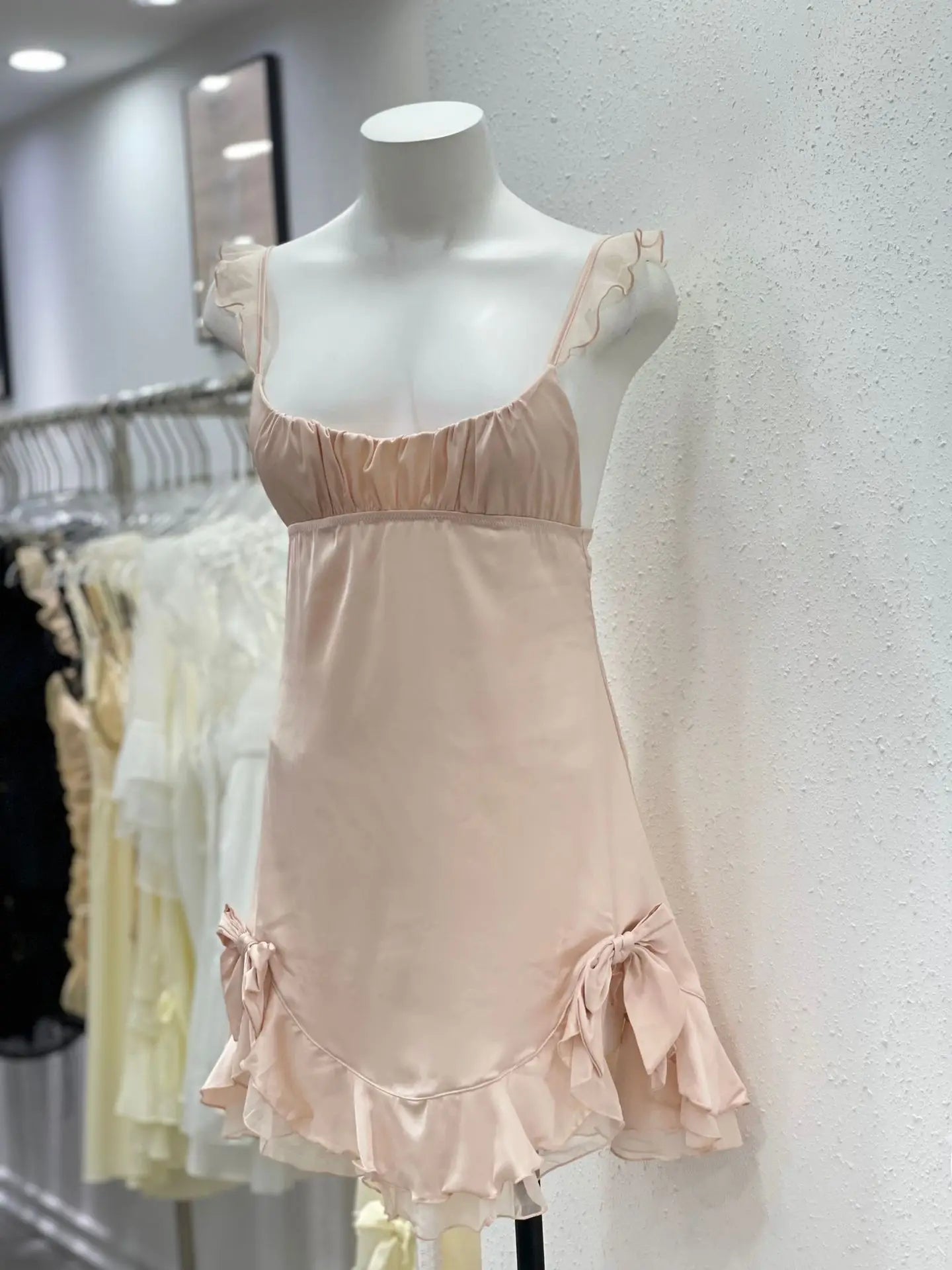 Elegante Schlafdress Elegant Dessous Weiche Eis-Seide Nachthemd Rüschen Swing-Kragen-Nachthemden Babydoll für Frauen