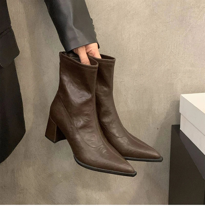 Ghete Chelsea UETEEY, de designer, vintage - Înălțimea tocului 5-8 cm, EU 36-41