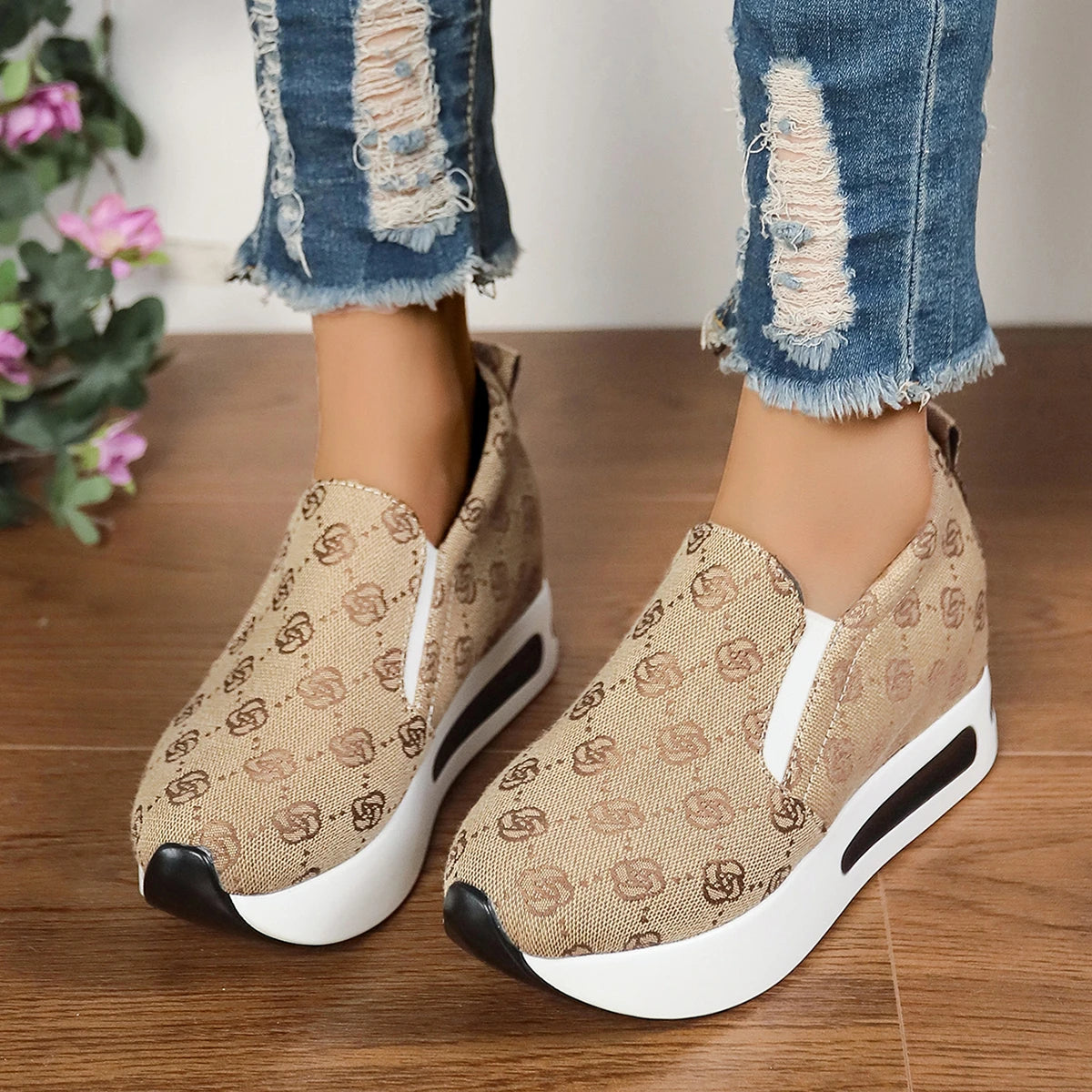 Damen Sneakers 2025 - Fashion Embroidered Platform Spring Comfort Slip On Walking Shoes