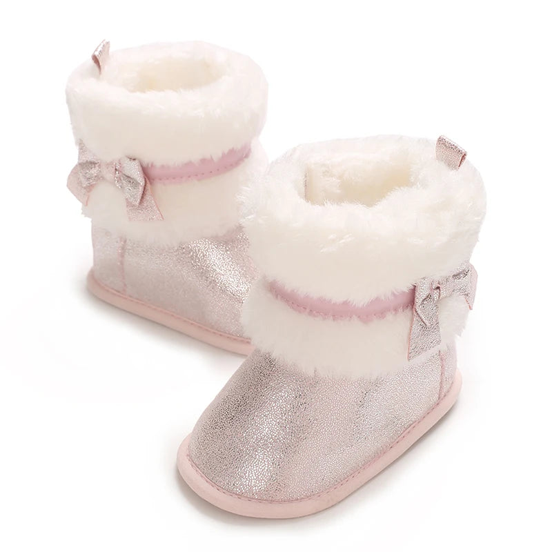 Baby-Schneestiefel für Mädchen, 2025, Winter, neue Baby-Baumwollschuhe, Mädchenmode, glänzende kurze Stiefel mit dicken Samt-Baumwollstiefeln