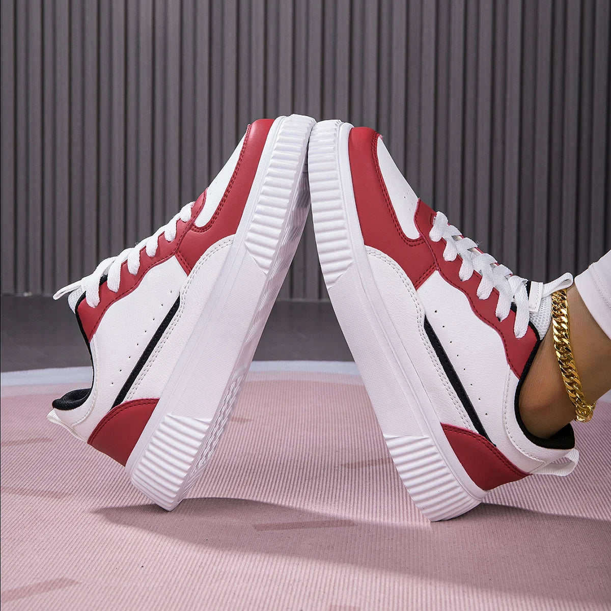 Women Shoes Skateboarding Shoes For Men Fashion Sneakers Lightweight White Black Sports Running Outdoor Casual Shoes