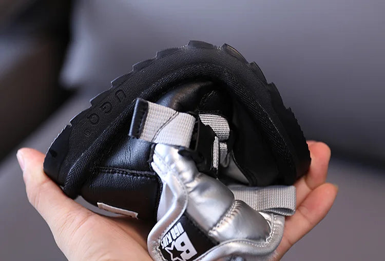 Kinder Winter 2022 neue Schneeschuhe plus samt verdickende Jungen und Mädchen Baumwoll schuhe wasserdicht rutsch fest