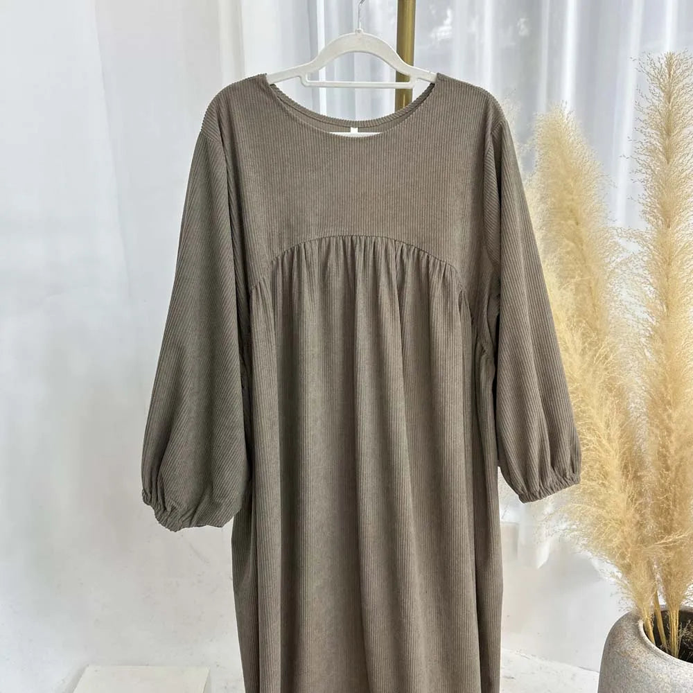 CN Zhejiang Corduroy Balloon Sleeve Abaya - Größe M Winter