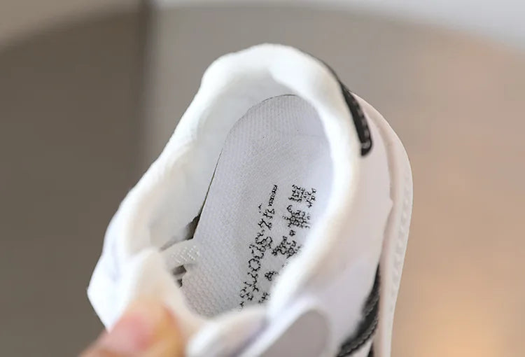 Neue Baby Schuhe 2025 - Frühling Herbst Weiche Sohle Kleinkind - Jungen Sport Schuhe Neue Weiße Mädchen Atmungsaktiv Rutschfest