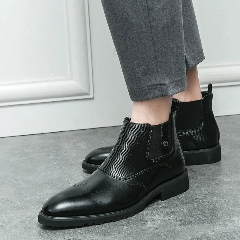 Golden Sapling Chelsea Boots Slip On - Knöchelhoch, EU Größe 42, Flacher Absatz Bequem