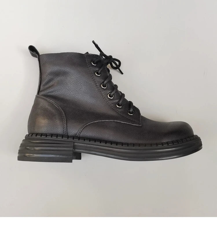 Ghete la gleznă Careaymade, piele naturală, variantă lată - mărime mare, înălțime toc 3-5 cm, căptușeală din lână