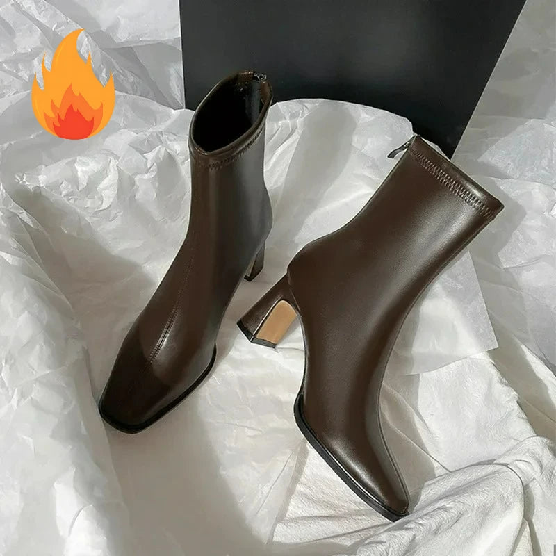 Ghete Chelsea din piele ecologică KTCZ cu fermoar, vârf pătrat - mărime EU 36-41, înălțime toc 5,5 cm, lungime ax 9 cm