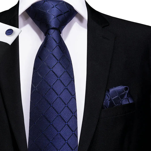 Navy Blue Plaid Silk Wedding Tie For Men Handky Cufflink Gift Mens Necktie Fashion Designer Business Party Dropshiping Hi-Tie