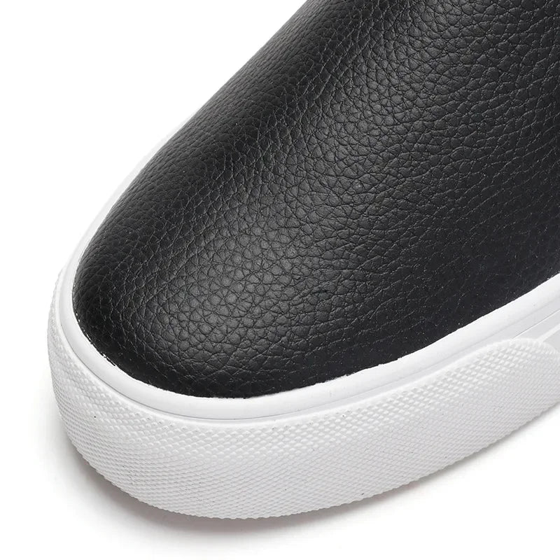 Women Sneakers Leather Shoes Spring Trend Casual Flats Sneakers Female New Fashion Comfort Sli-on Platform Vulcanized Shoes