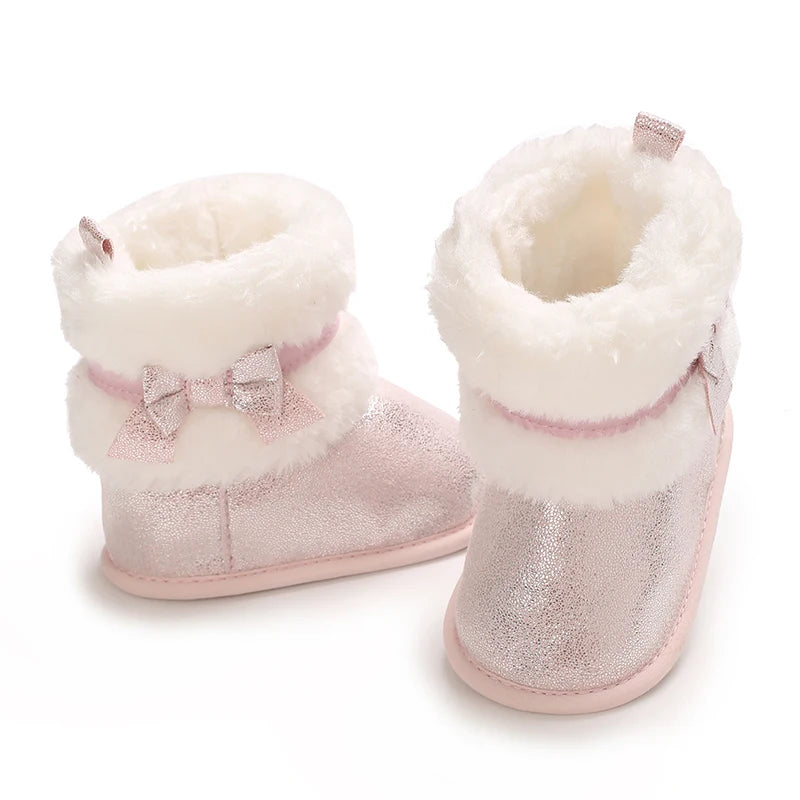 Baby-Schneestiefel für Mädchen, 2025, Winter, neue Baby-Baumwollschuhe, Mädchenmode, glänzende kurze Stiefel mit dicken Samt-Baumwollstiefeln