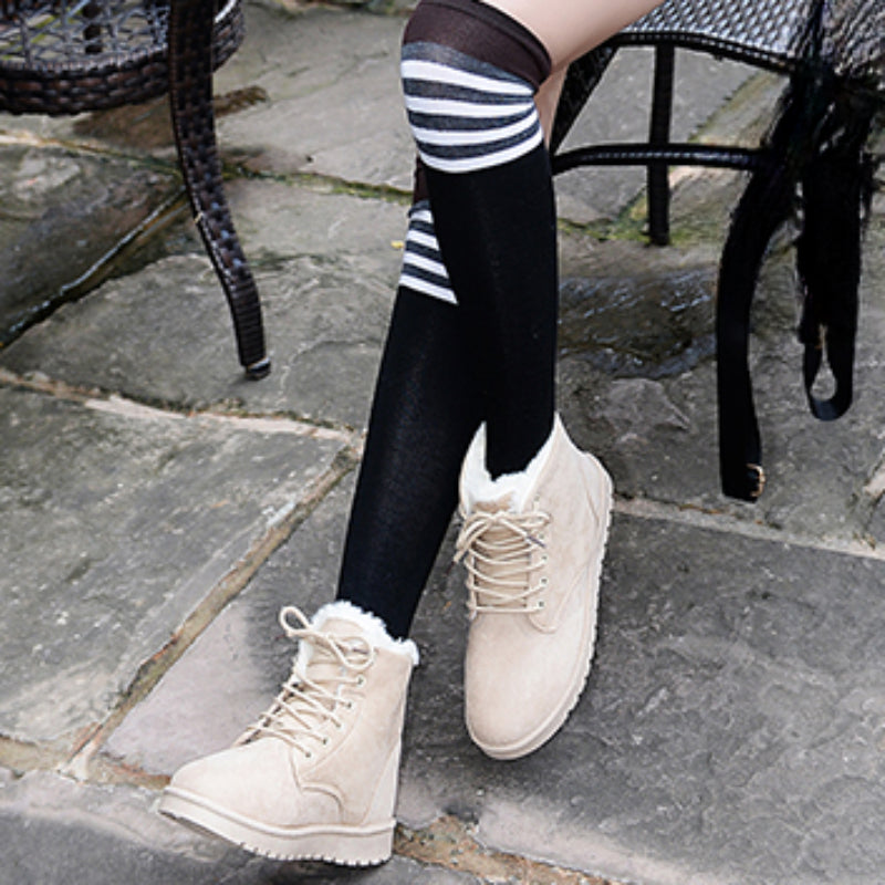 Cizme cu vârf rotund și călduroase din catifea BCEBYL - Mărime standard Ghete cu toc de 1 până la 3 cm Căptușeală din pluș